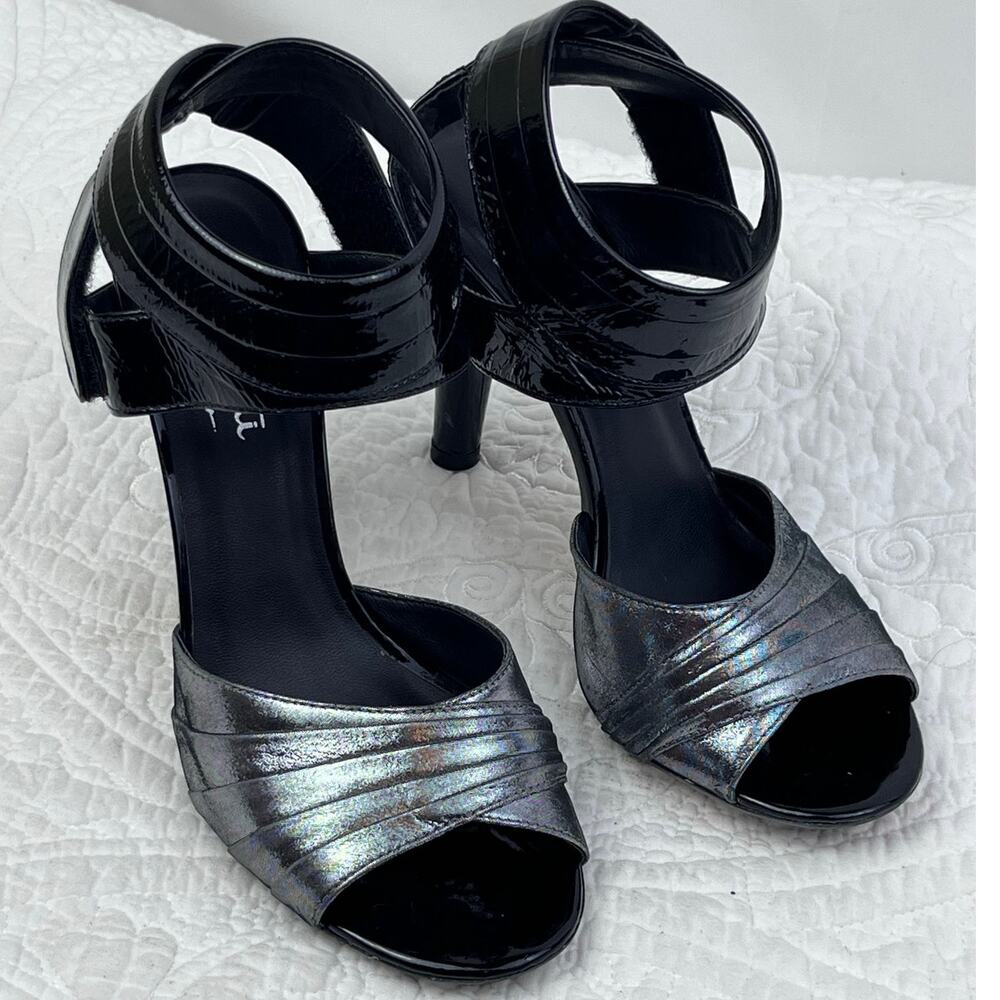 Ogetti by Carla Scarpa Womens 7.5 Black/Silver Leather Dressy High Heel Pumps
